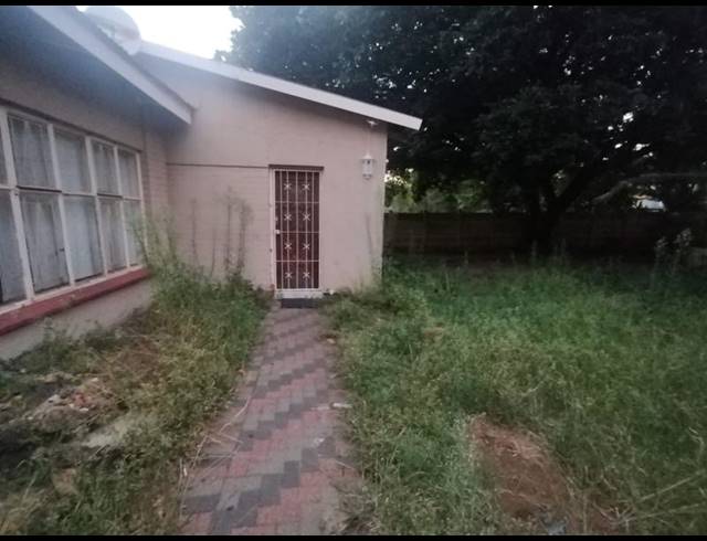 3 BEDROOM HOUSE FOR SALE IN SASOLBURG EXT 12